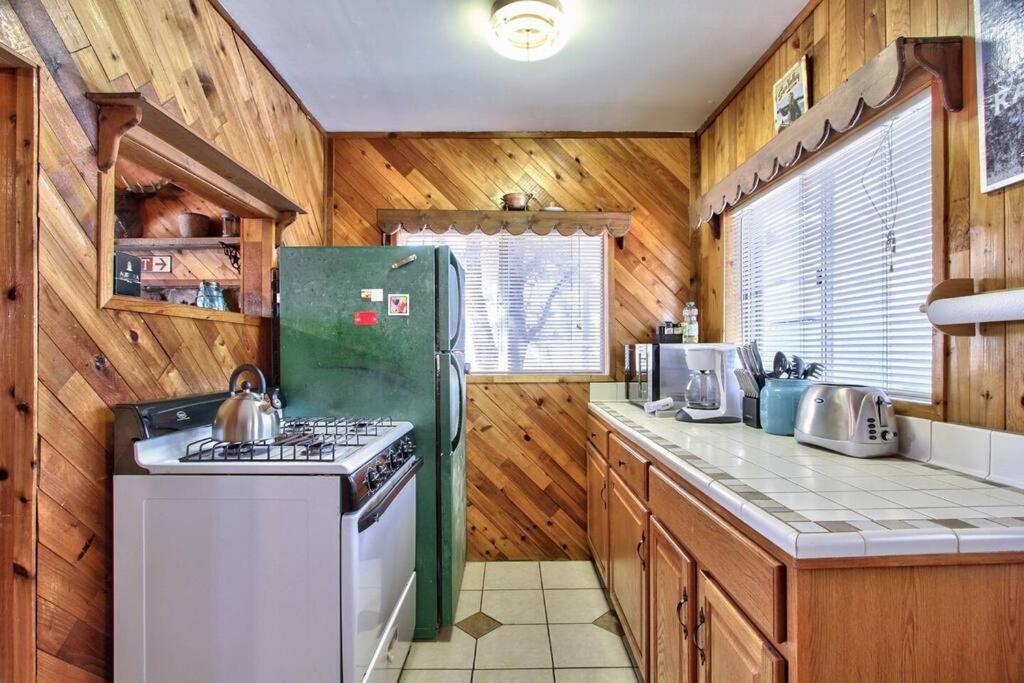 Los Osos Cozy Cabin With Private Spa And Bbq Vila Big Bear Lake Exterior foto