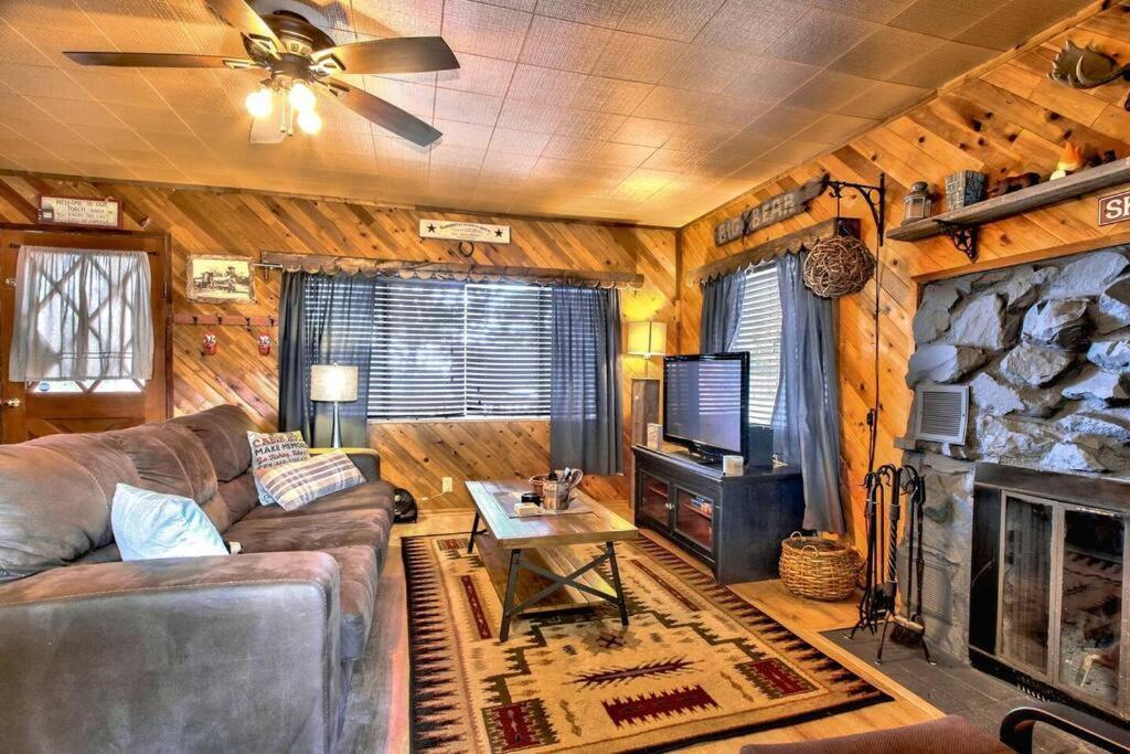 Los Osos Cozy Cabin With Private Spa And Bbq Vila Big Bear Lake Exterior foto